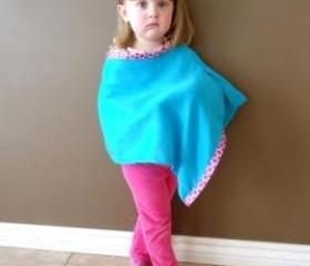 Little girl poncho Mayan fabric with polka dot trim